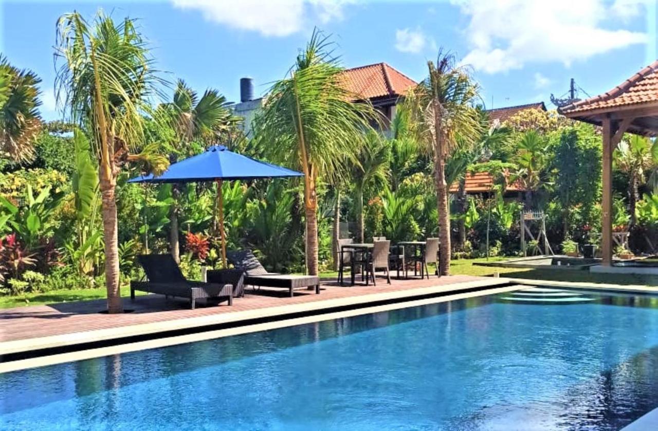 Nyuh Gading 64 Hotel Seminyak Kültér fotó