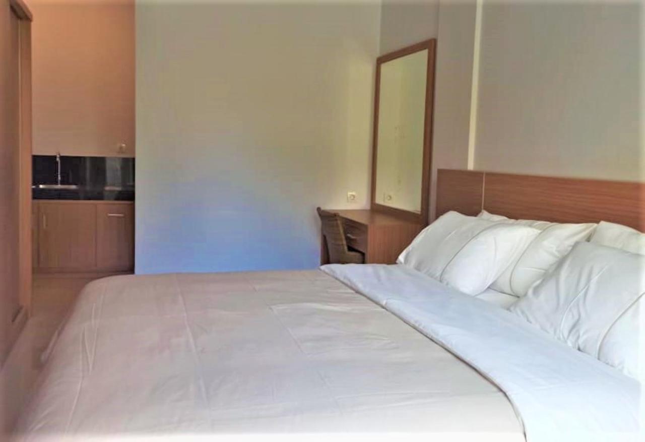 Nyuh Gading 64 Hotel Seminyak Kültér fotó