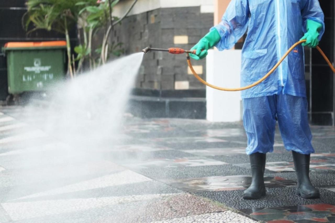 Nyuh Gading 64 Hotel Seminyak Kültér fotó