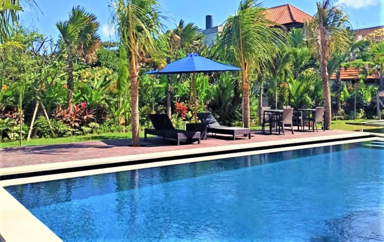 Nyuh Gading 64 Hotel Seminyak Kültér fotó